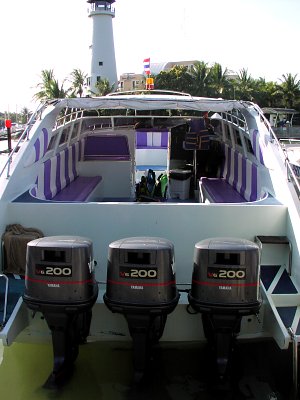 Fahrt mit dem Speedboat nach Phi Phi und Khai Island